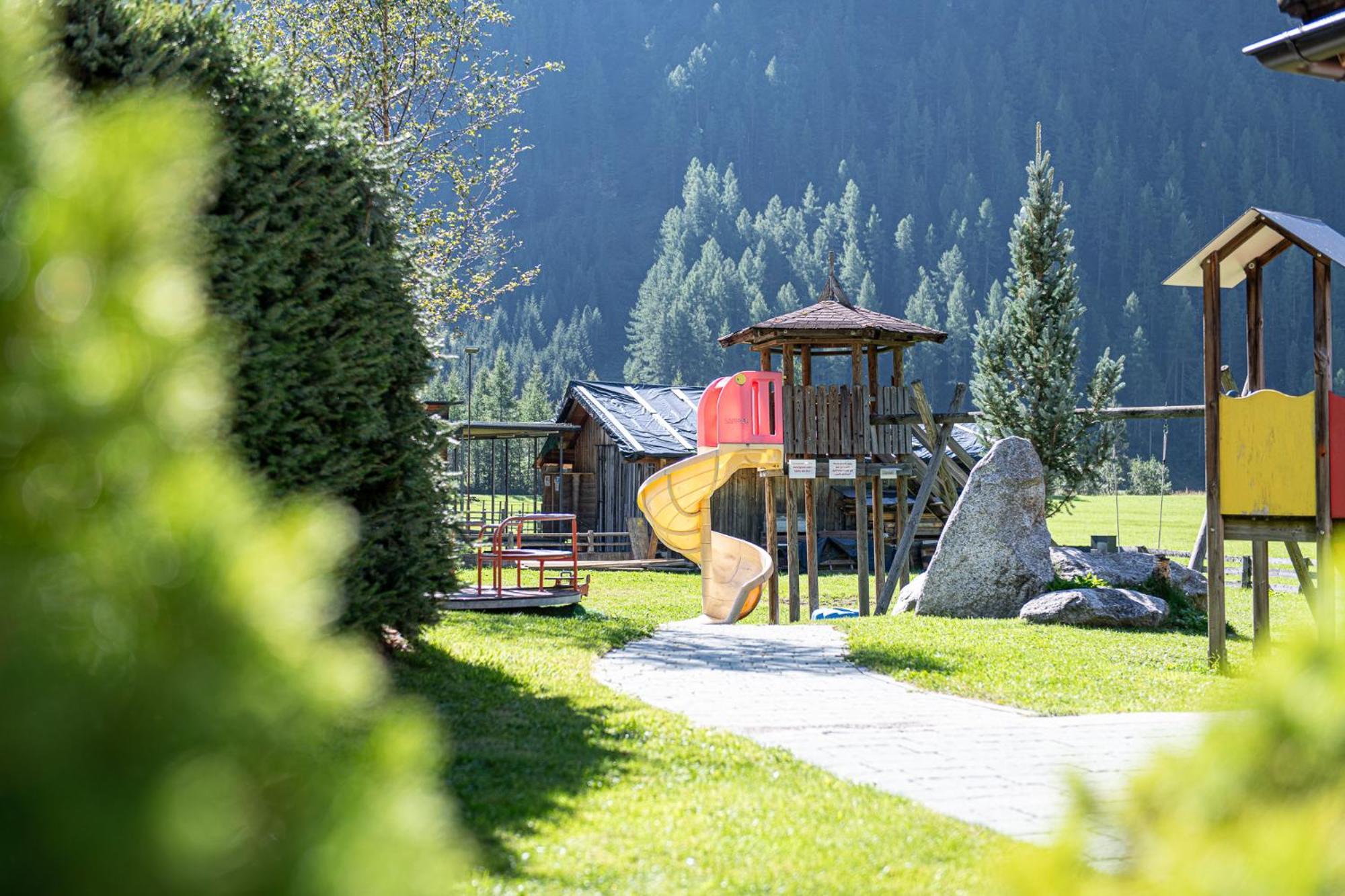 Hotel Bacher Riva di Tures Exteriér fotografie